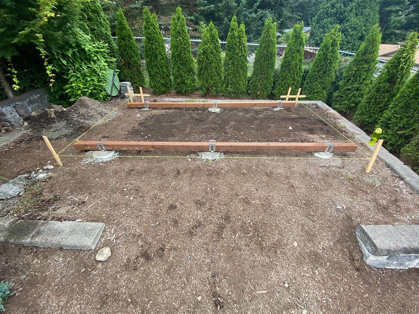 Two runners on piers.